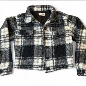 Heartloom Women’s Black and White Plaid Jacket